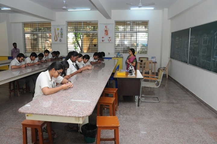 Base Pre University College-Biology Laboratory