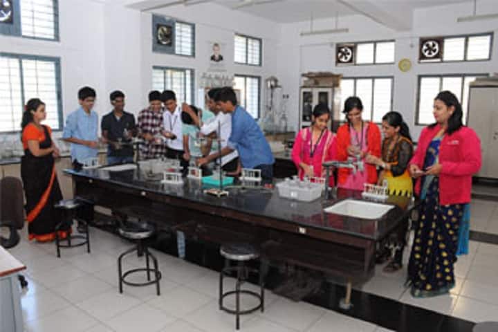 RV Pre University College-Chemistry Laboratory