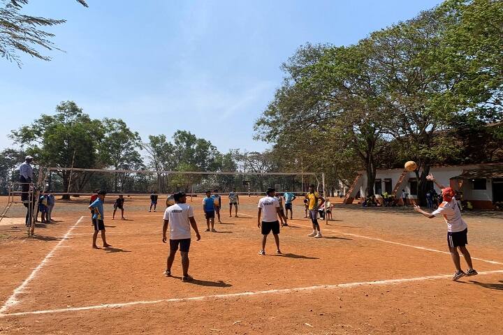 Trinity Pre University College-Vollyball