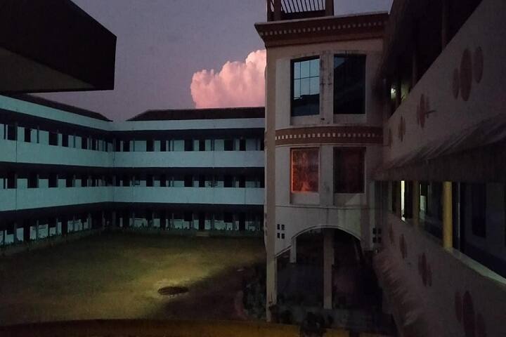 St Norbert Pre University College-Campus View