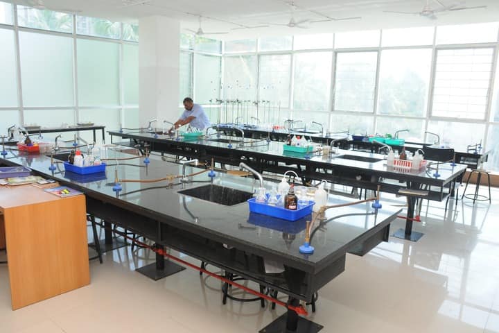 BASE Pre-University College-Chemistry Lab