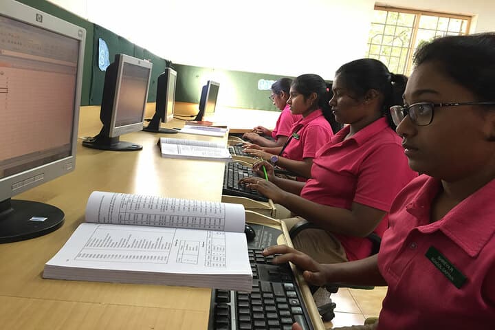 Basava Girls Pre-University College-Computer Lab