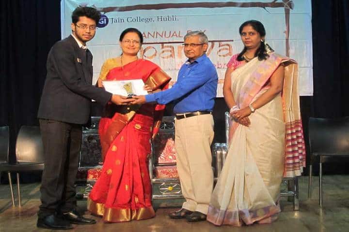 Jain Pre-University College-Prize Distribution