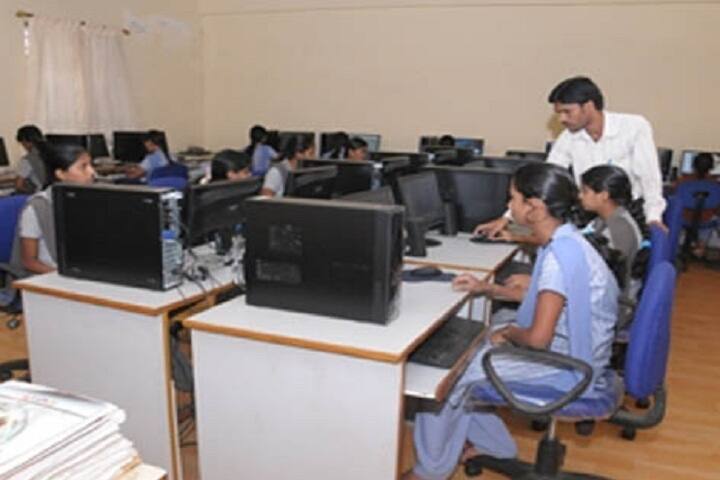 Jagadguru Sri Shivarathreeshwara Girls Pre University College-IT-Lab View