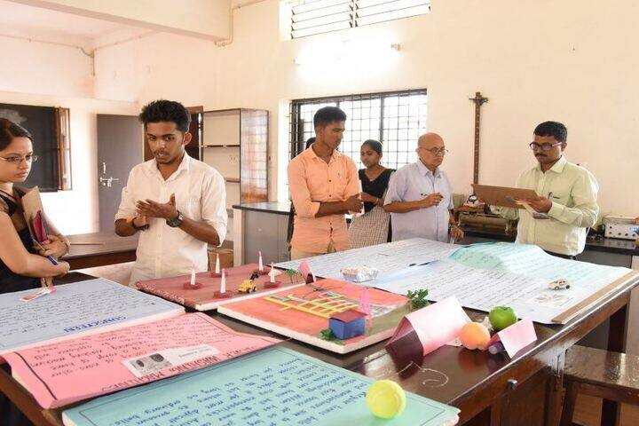 Sri Mahaveera Pre-University College-Science Exhibition