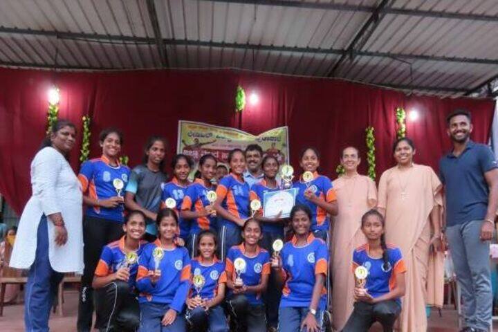 Ladyhill Victoria Composite Pre-Univeristy College-Prize Distribution