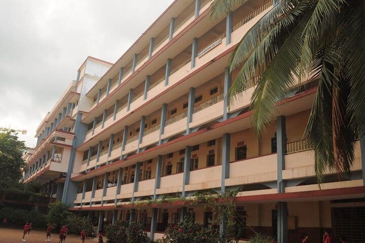 Sarojini Madhusudhan Kushe College-Campus