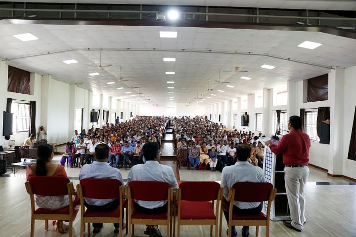 Excellent Pre University College-Speech