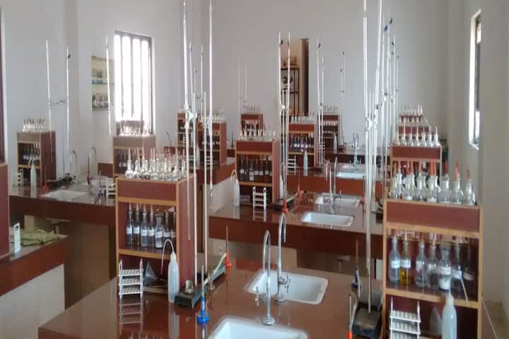 Chaitra Pre-University College-Chemistry Lab