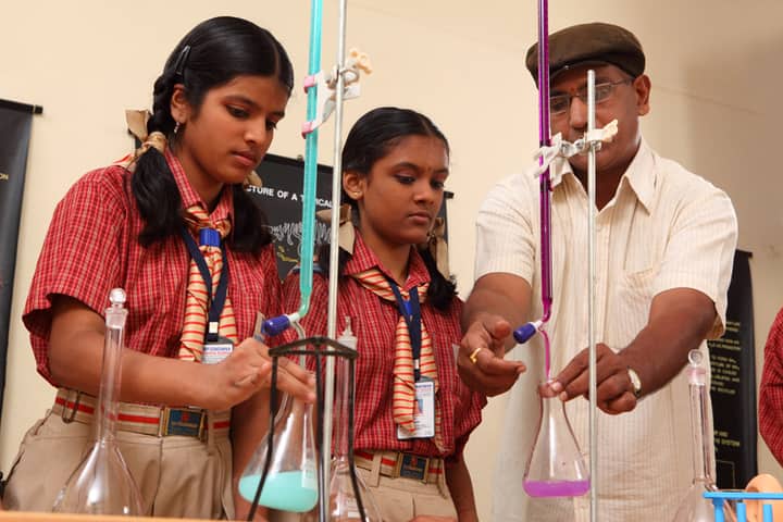 Sri Chaitanya Pre-University College-Chemistry lab