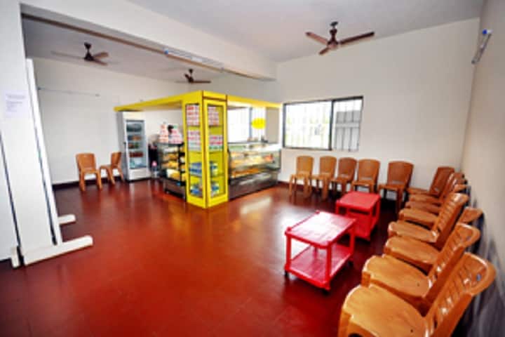 Expert Pre University College-Cafeteria