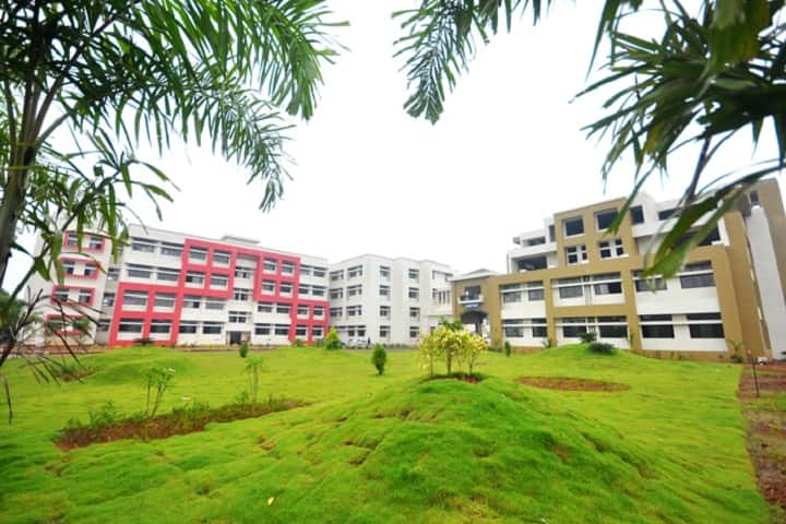 Expert Pre University College-Campus-View