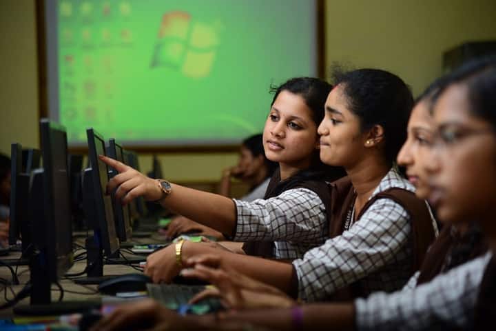 Narendra Pre University College-IT-Lab View