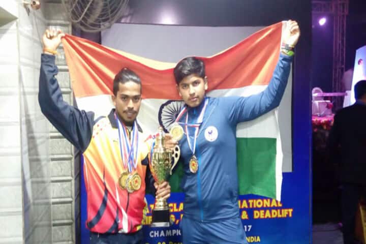 Crossland Pre-University College-Winners of Gold Medal in International power lifting competitions