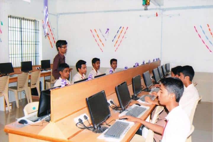 R N Shetty Composite Pre University College-Computer Lab