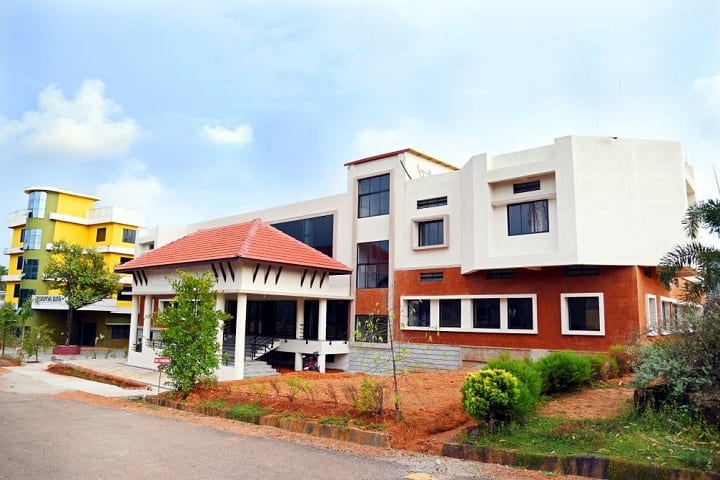 Mahesh Pre University College-Campus-View