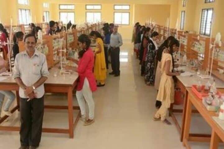 Sarvodaya Pre-University College-Chemistry Lab