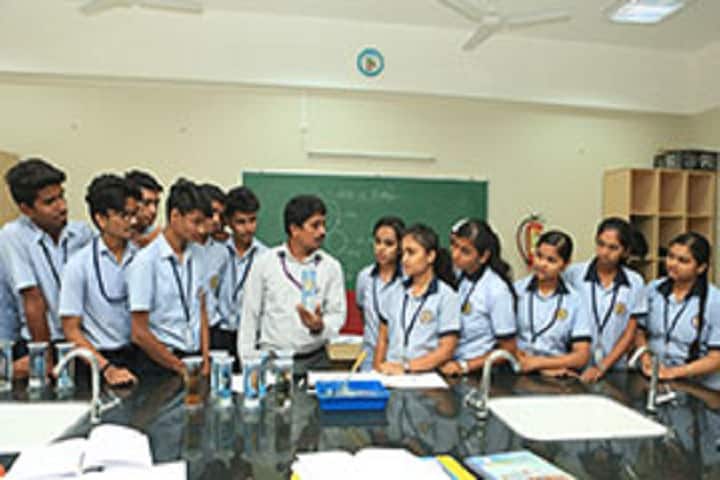 Seshadripuram Independent Pre University College-Biology Laboratory