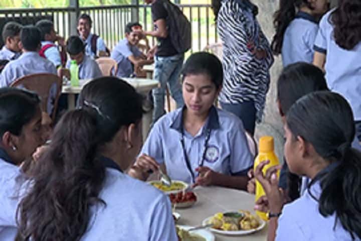 Seshadripuram Independent Pre University College-Cafeteria
