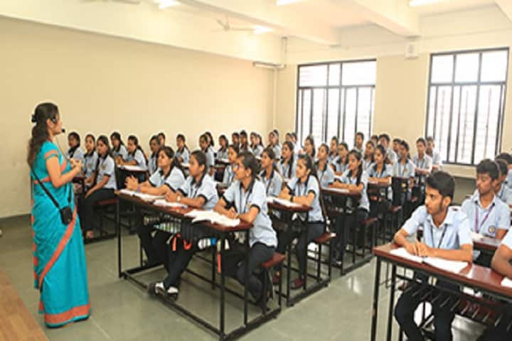 Seshadripuram Independent Pre University College-Classroom
