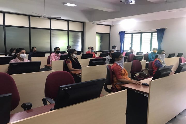 Seshadripuram Independent Pre University College-IT-Lab View