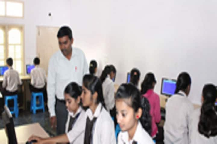 Mahesh Pre University College-IT-Lab