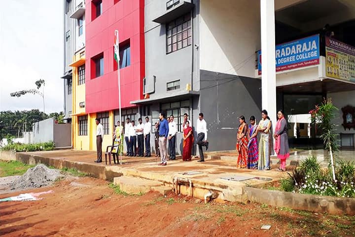 Varadaraja Pre University College-Independance Day