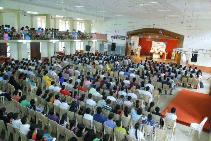 Mahesh Pre-University College-Orientation Program