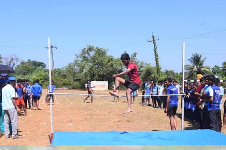 Sri Jagadguru Chandrashekhara Bharathi Memorial Pre University College-Jump