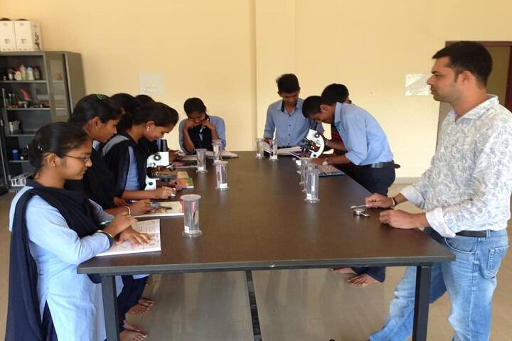Elite Pre University College-Biology Laboratory