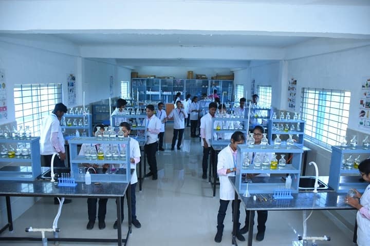 DVS Pre University College-Chemistry Laboratory