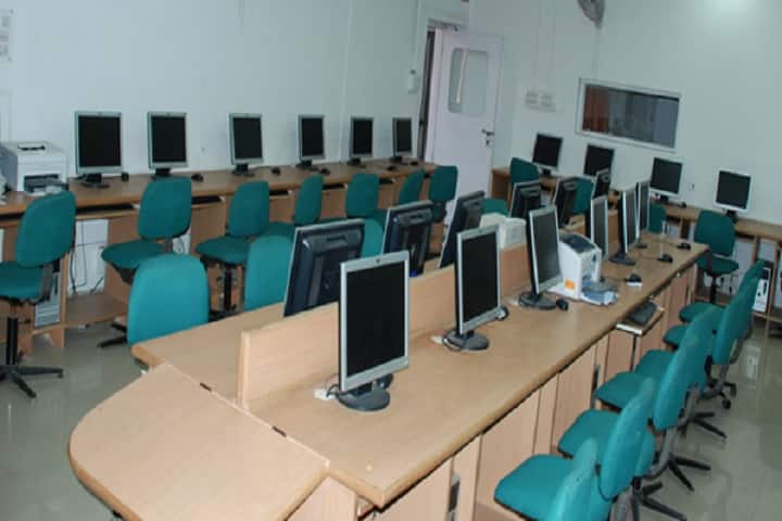Vanita Women Arts and Commerce PU College-IT-Lab
