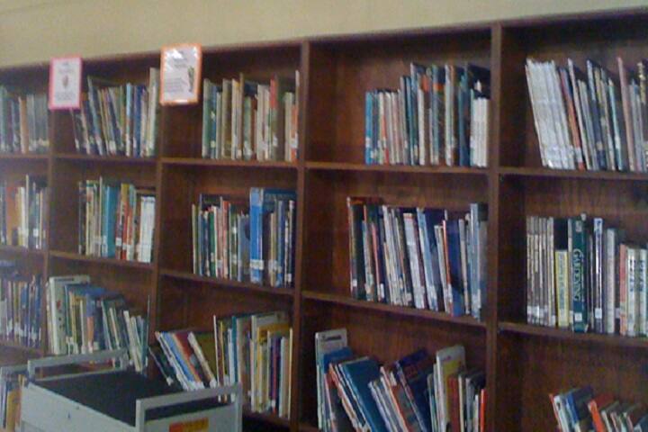 Vanita Women Arts and Commerce PU College-Library
