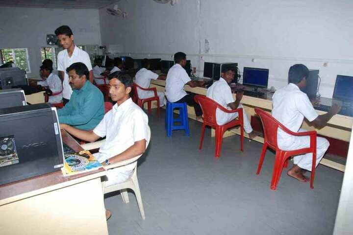 Vishwamanava Pre-University College-Computer Lab