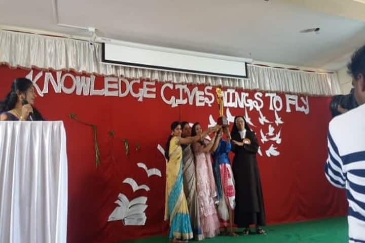 Carmel Girls Pre-University College-Farewell
