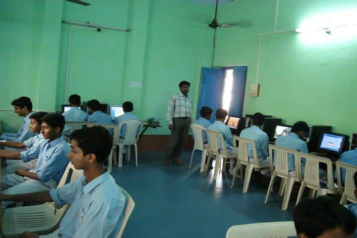 Ramakrishna Mission Vidyabhavan High School-Computer Lab