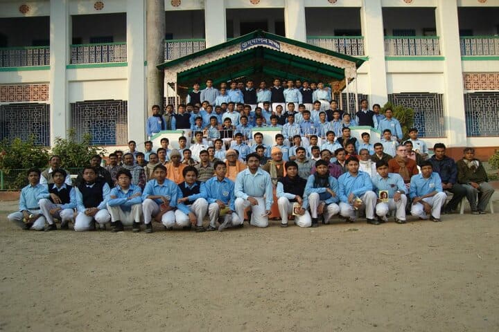 Ramakrishna Mission Vidyabhavan High School-Group Photo