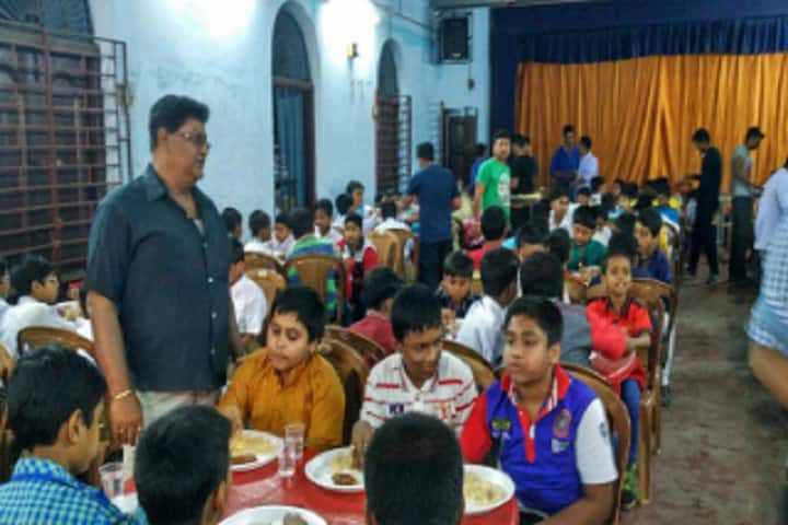 Sodepur High School-Eating