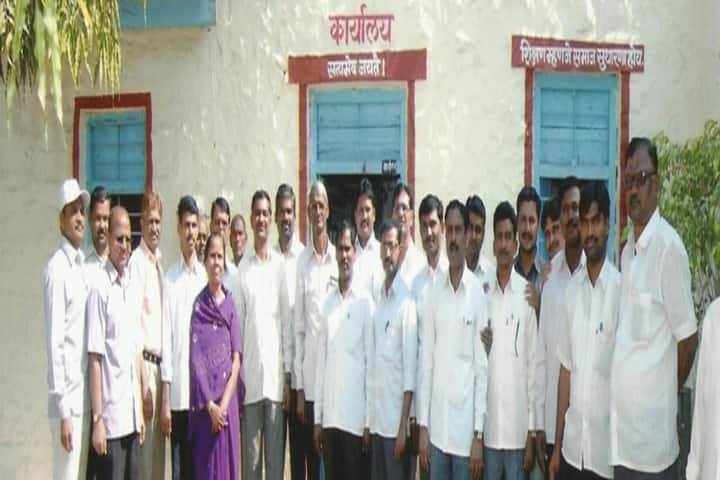 English School Junior College-Staff