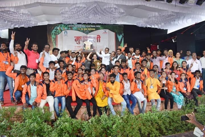 D B F Dayanand College of Arts and Science-Youth Festival