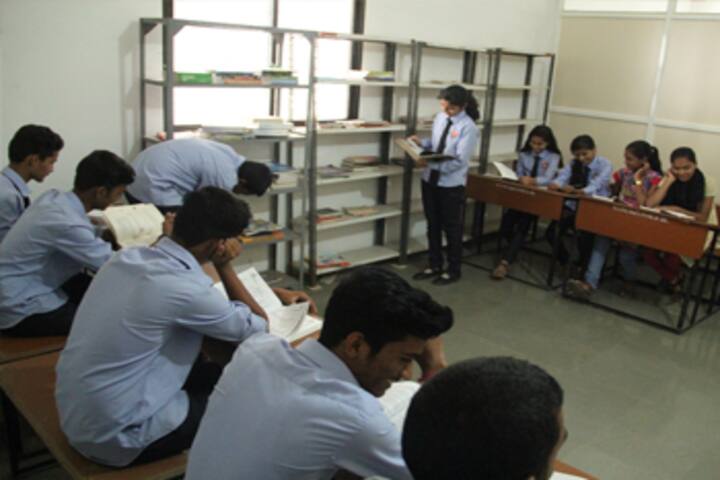 Karmveer College of Science and Commerce-Library