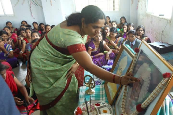 Pravara Kanya Vidya Mandir and Junior College-Teachers Day Celebration