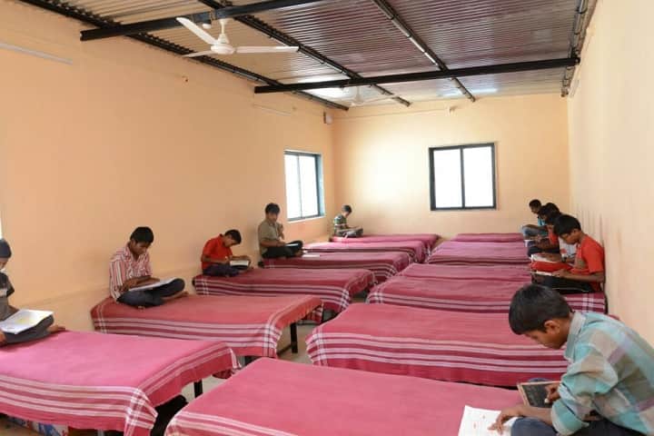 Dharmavir Anand Dighe English Medium School-Hostel