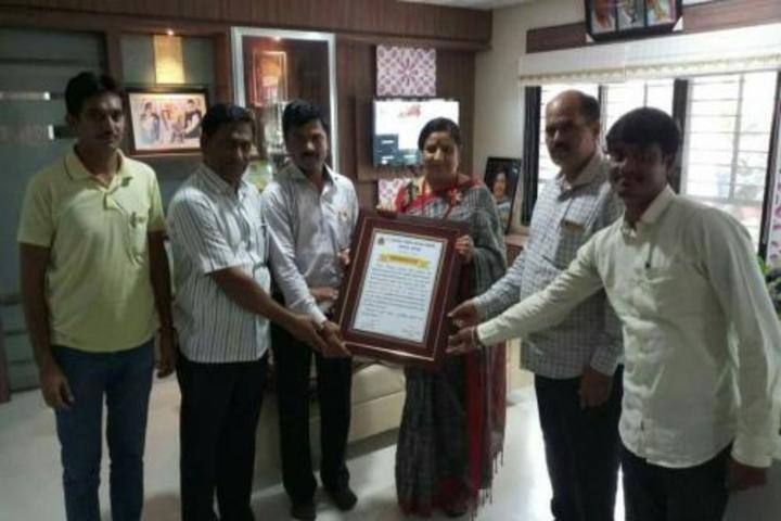 Kesharbai Sonajirao Kshirsagar Alias kaku College of Arts Science and Commerce-Award