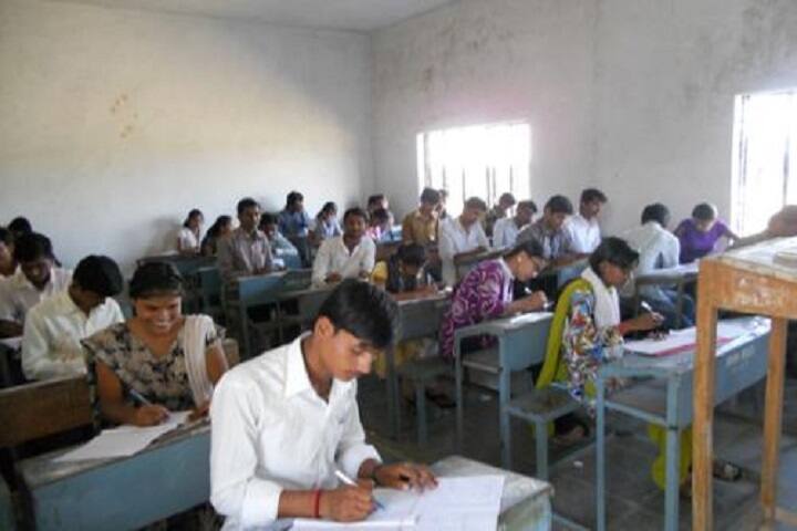 Shri Bankatswami Mahavidyalaya-Classroom