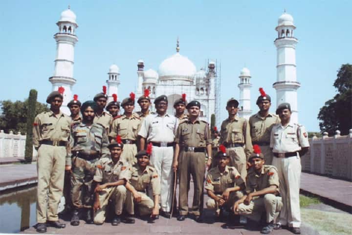 Shri Bankatswami Mahavidyalaya-NCC Team