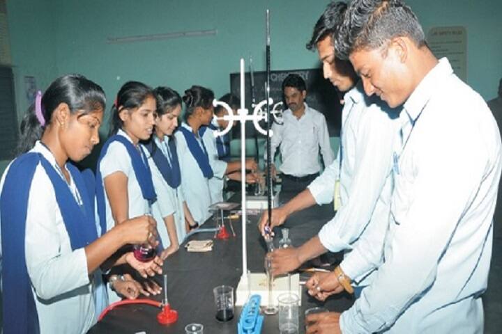 Shri Vyankatesh Arts and Commerce College-Chemistry Lab