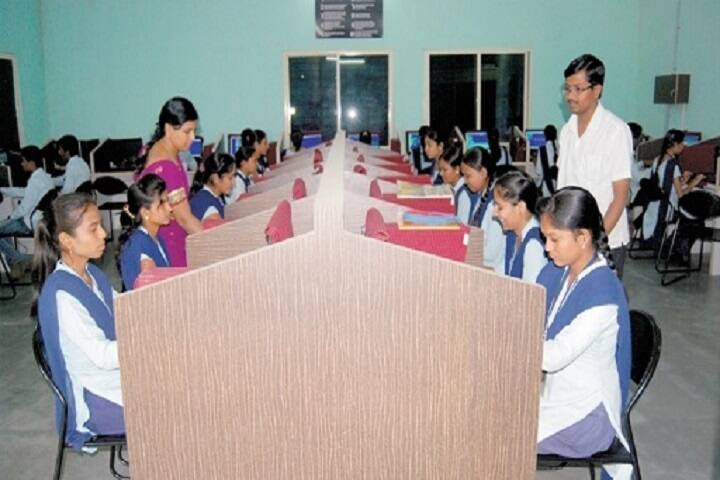 Shri Vyankatesh Arts and Commerce College-Computer Lab