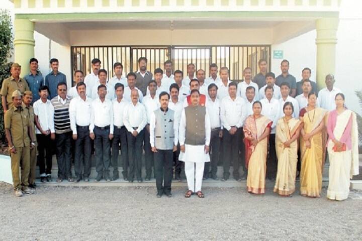 Shri Vyankatesh Arts and Commerce College-Staff Group Photo
