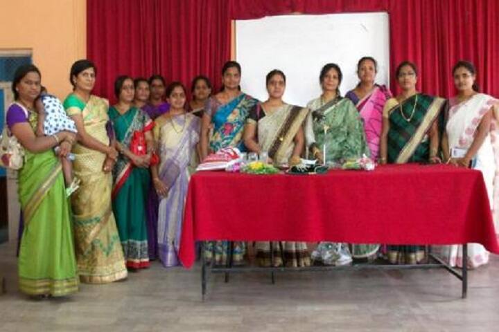 Vasantdada Patil Arts, Commerce and Science College-Staff Group Photo